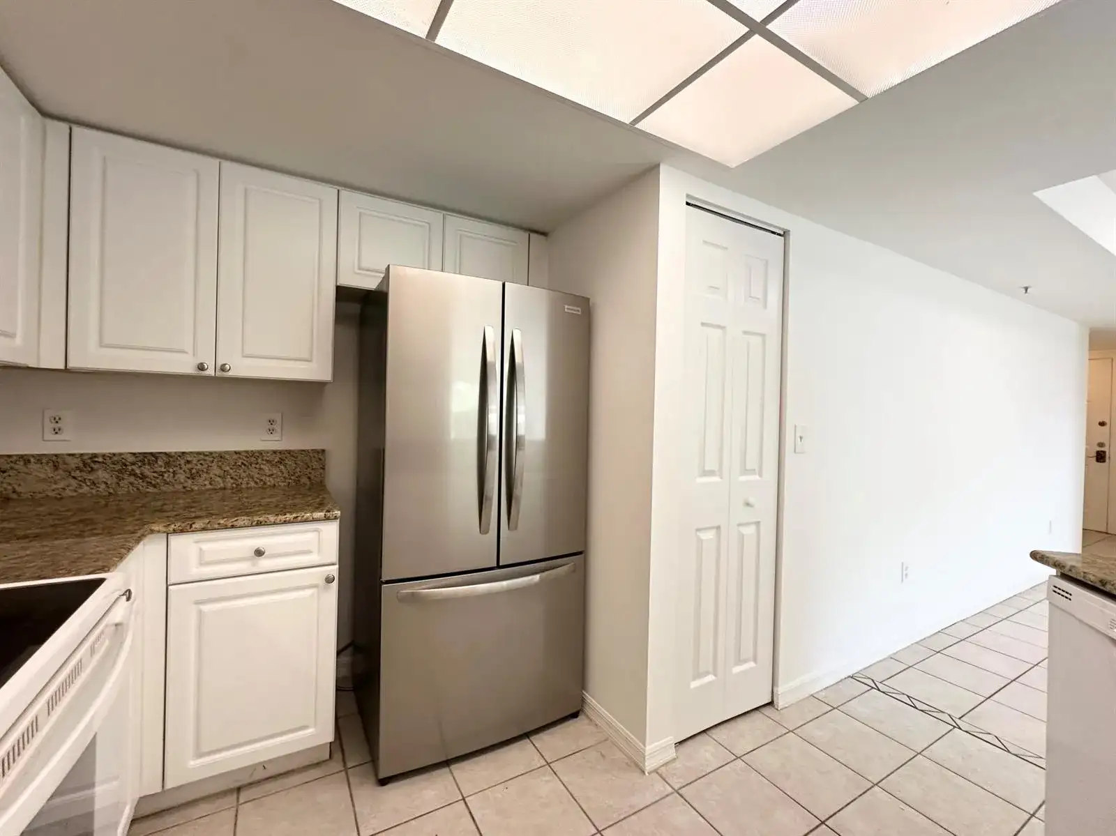 300 Crestwood Court N # 302, Royal Palm Beach FL 33411 photo 3