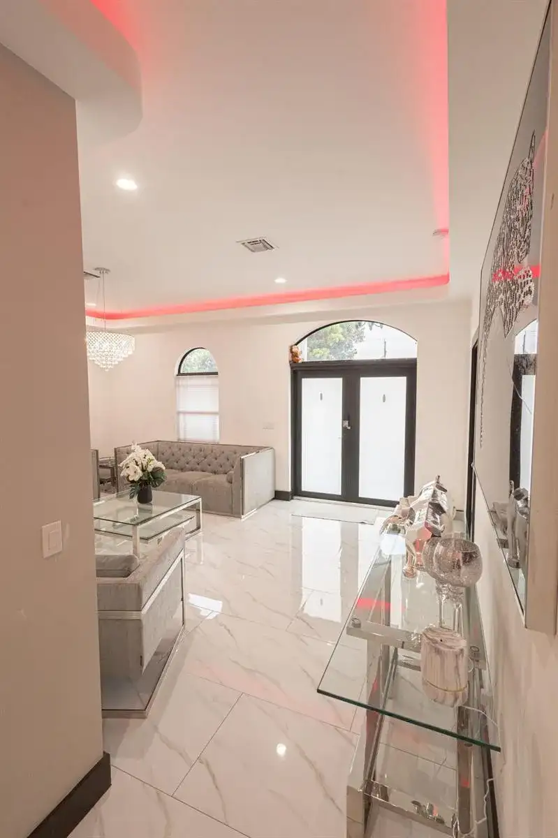 725 Mercury Street Street, West Palm Beach FL 33406 photo 3