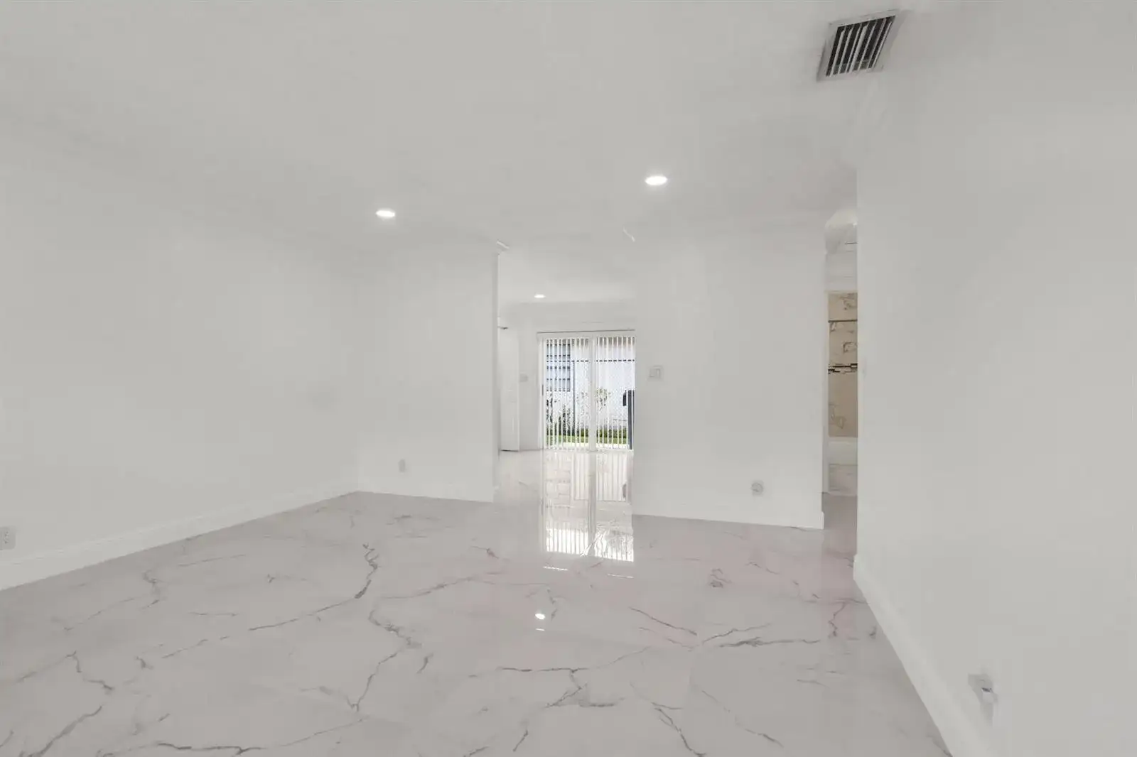 3421 NE 5th Avenue, Pompano Beach FL 33064 photo 4