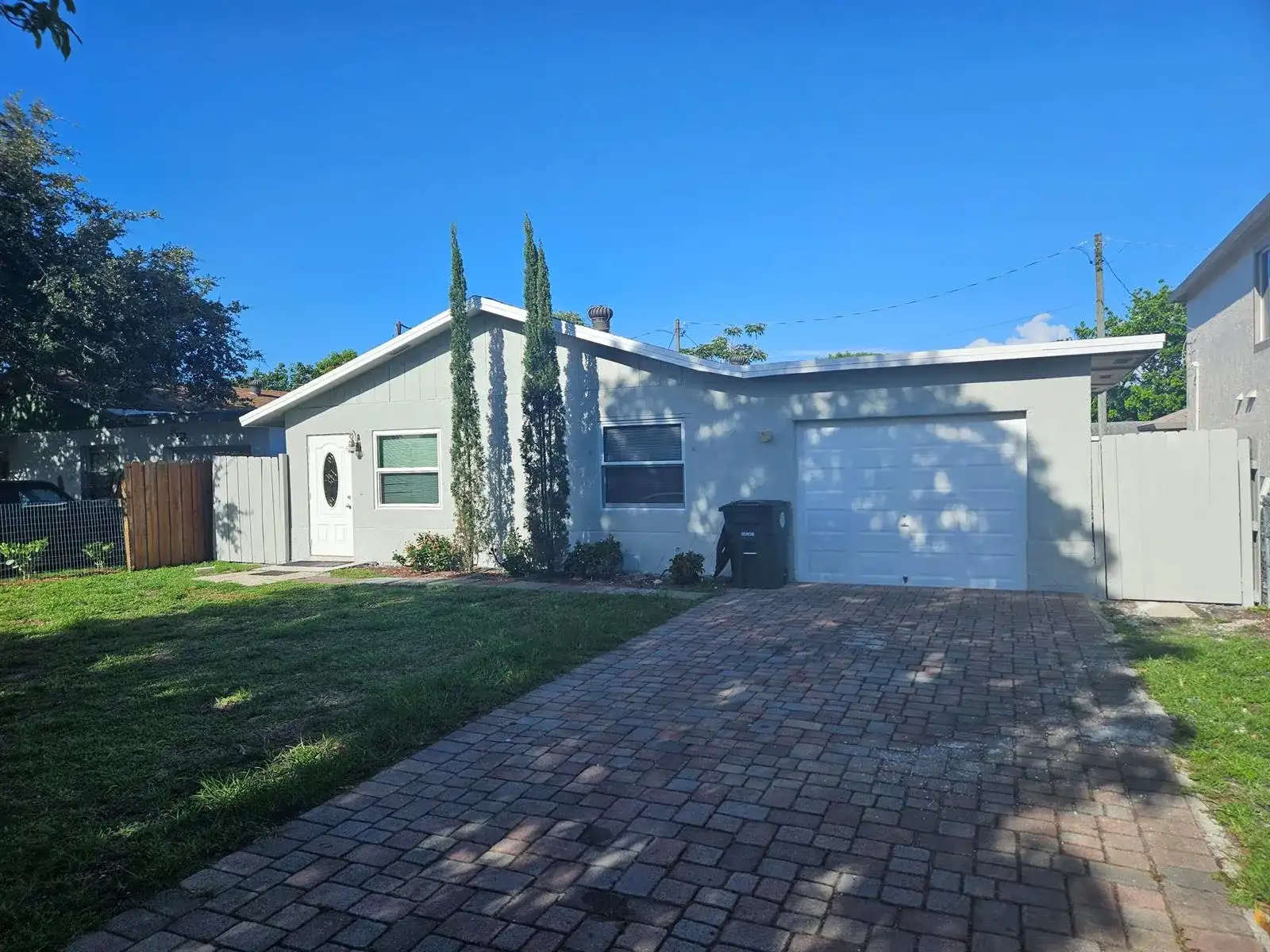 6420 N DIXIE Highway, Boca Raton FL 33487
