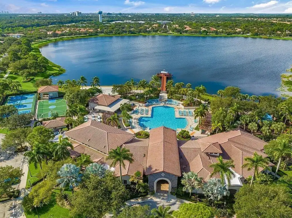 631 MOONDANCER Court, Palm Beach Gardens FL 33410