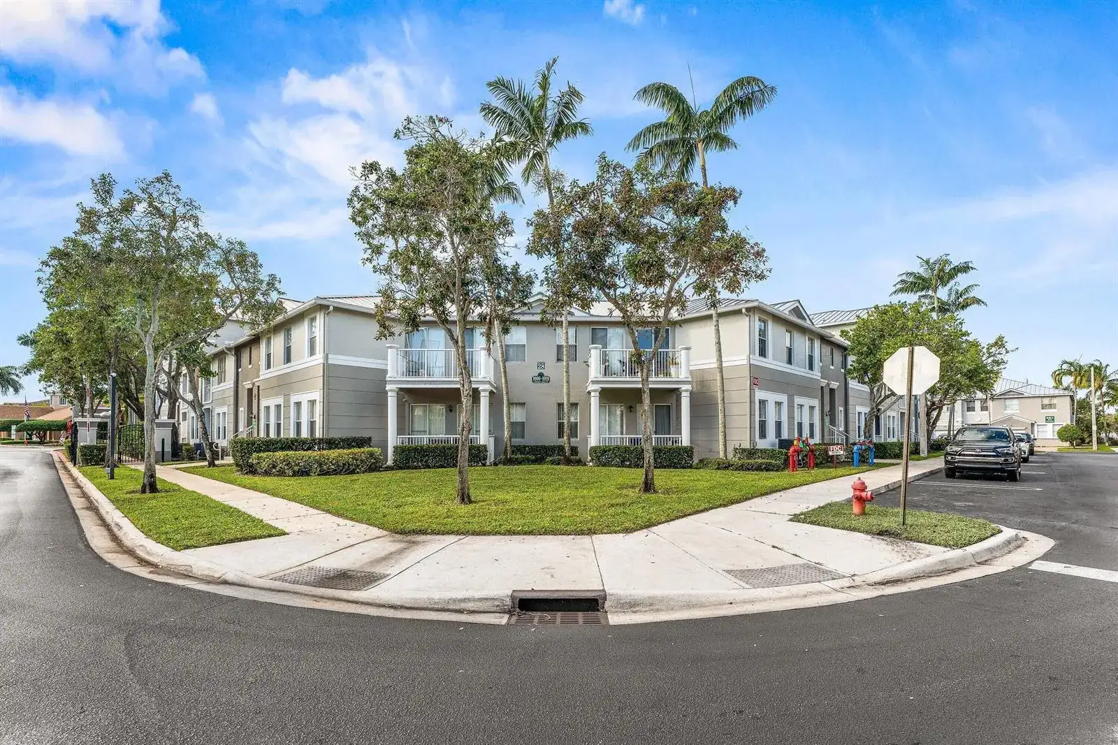 1012 Shoma Drive, Royal Palm Beach FL 33414 photo 3