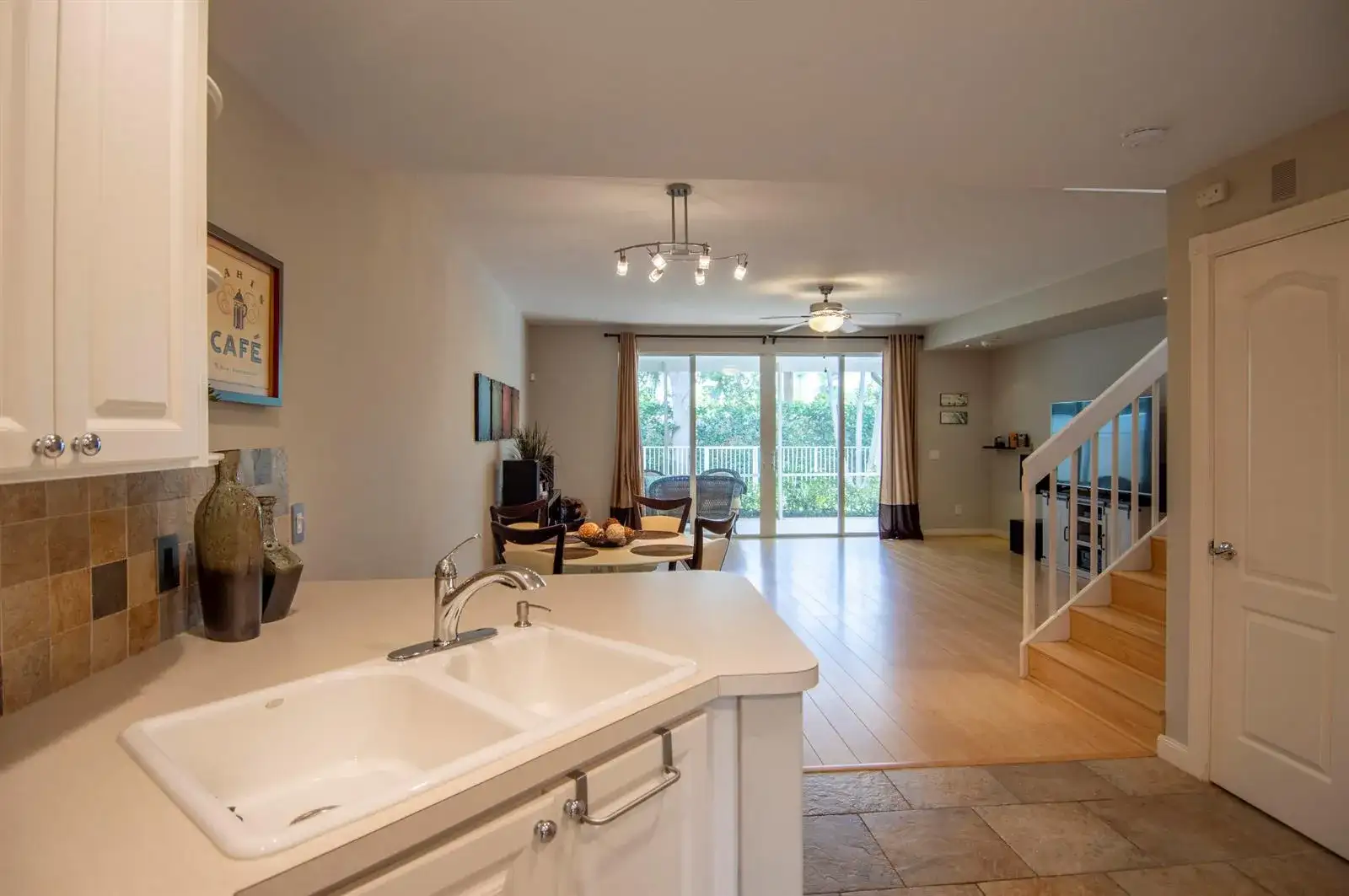 504 Capistrano Drive, Palm Beach Gardens FL 33410 photo 5