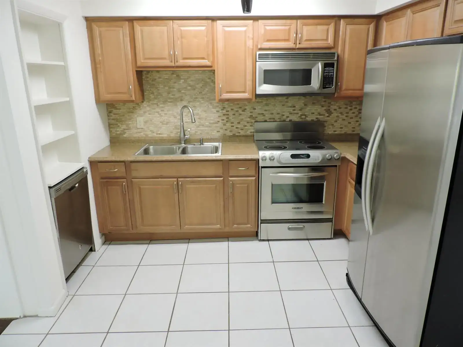 9046 SE Parkway Drive, Hobe Sound FL 33455 photo 5