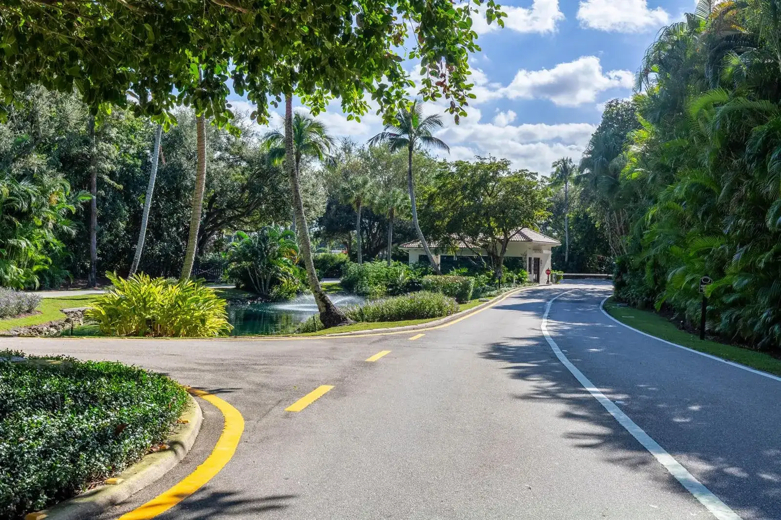 11311 Pond View Drive # C101, Wellington FL 33414 photo 3