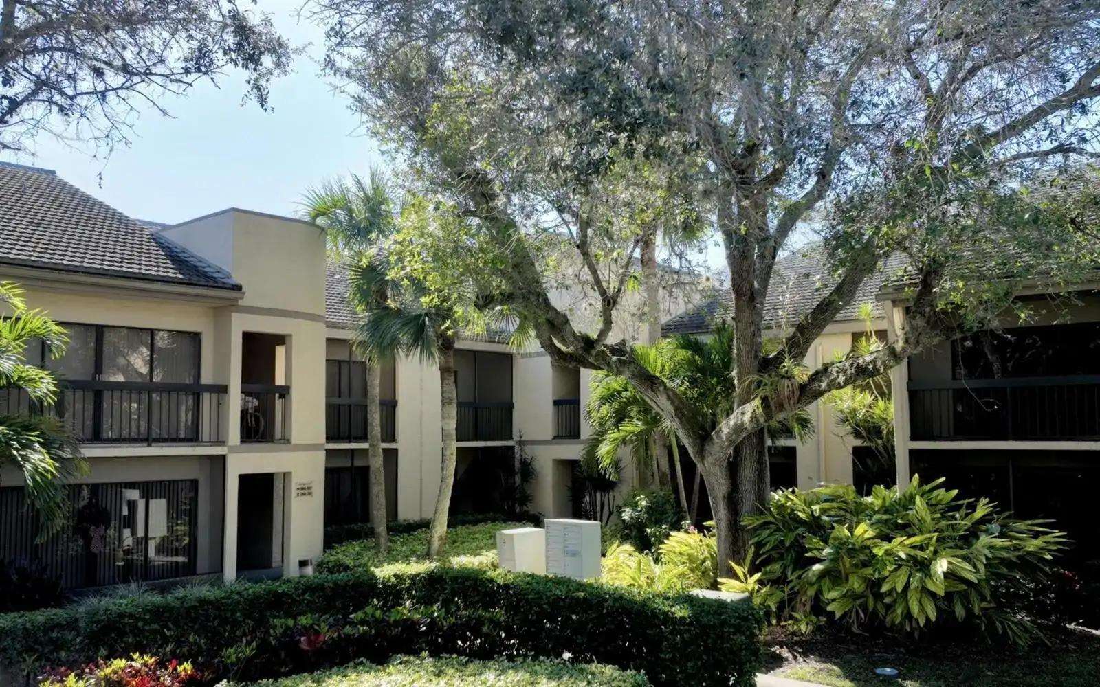 9460 Meadowood Drive # 202, Fort Pierce FL 34951