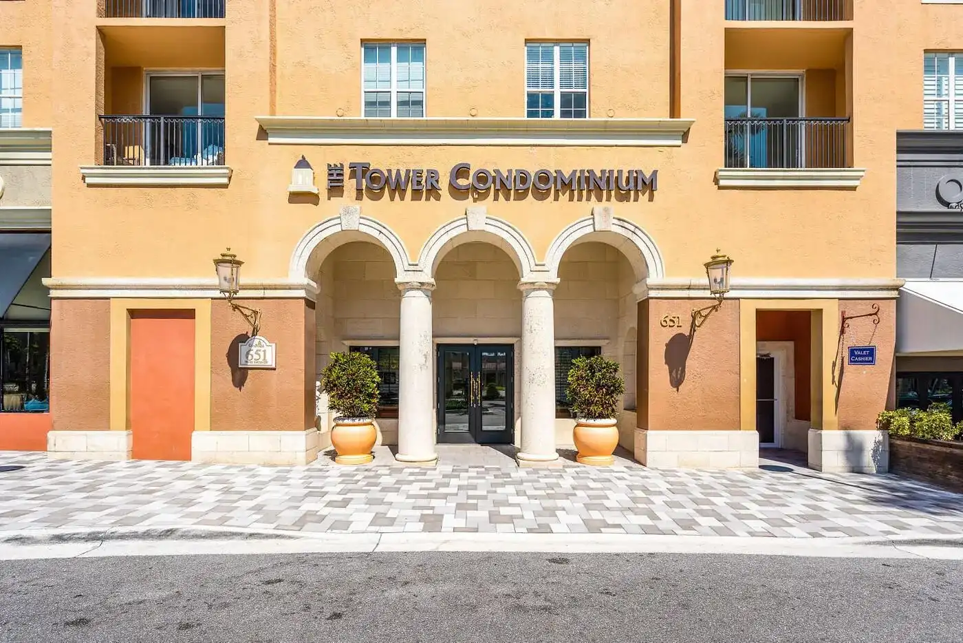651 OKEECHOBEE Boulevard # 1104, West Palm Beach FL 33401