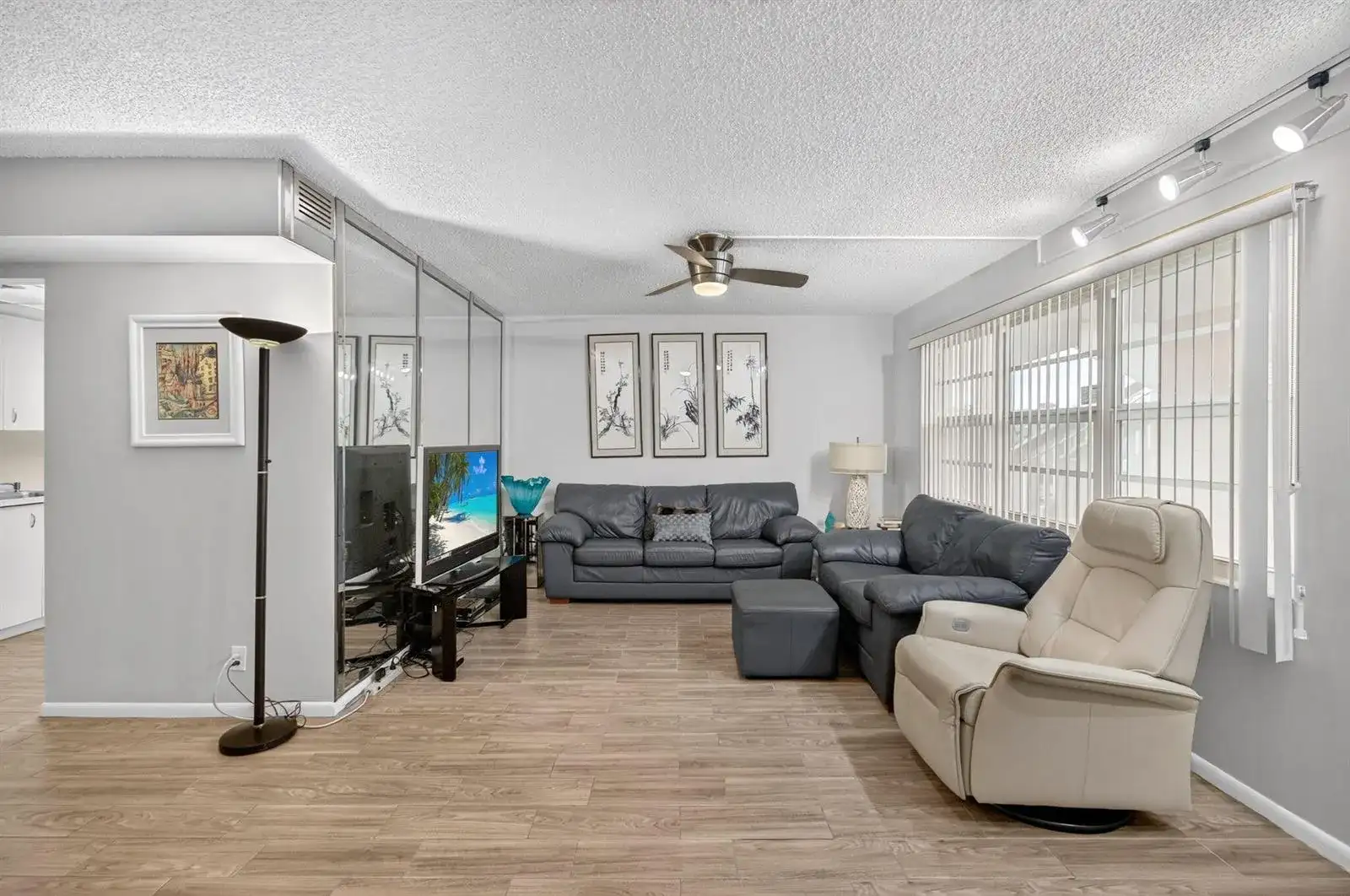 3030 Wolverton B, Boca Raton FL 33434 photo 5