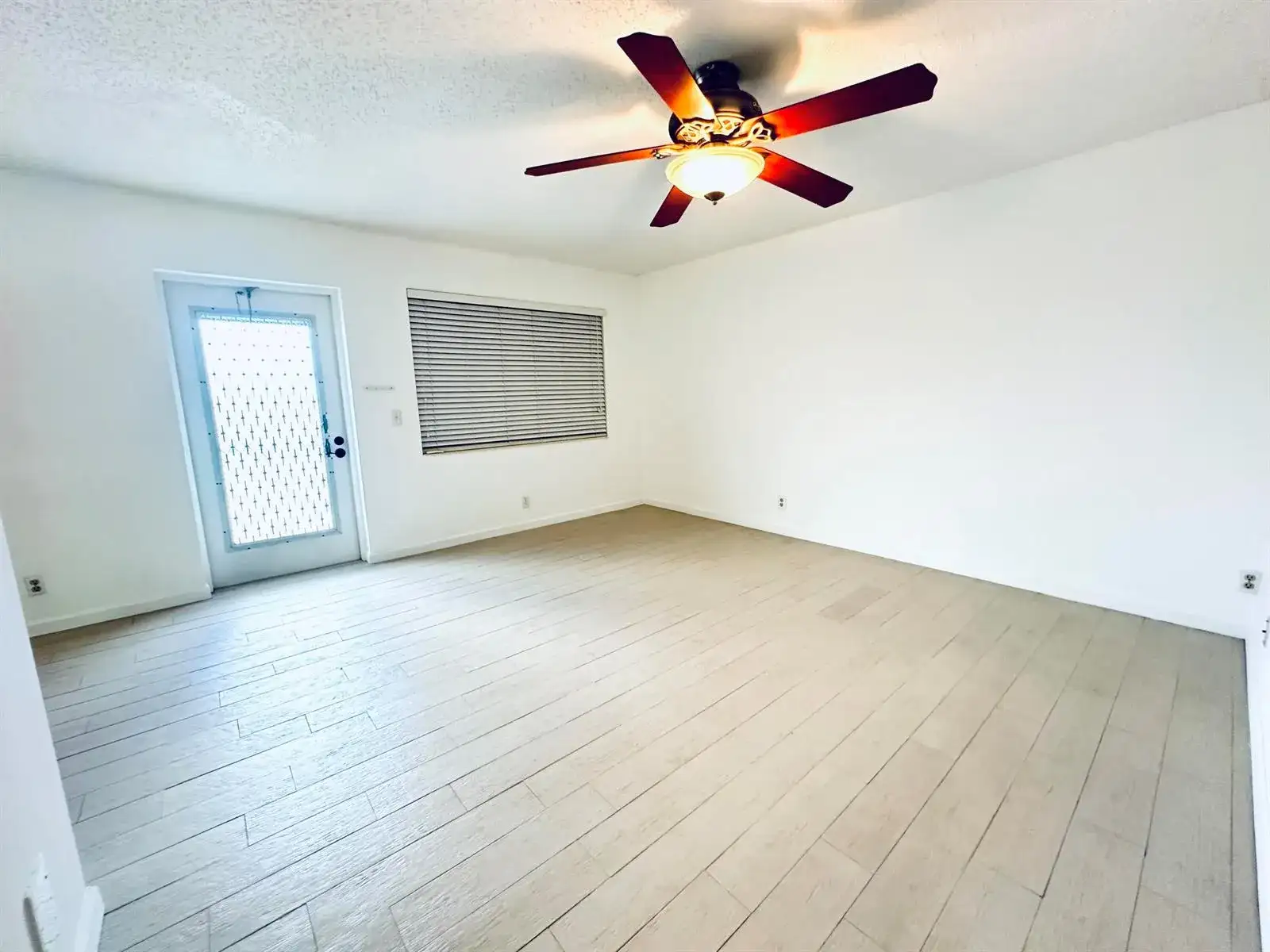 371 Markham Q, Deerfield Beach FL 33442 photo 2