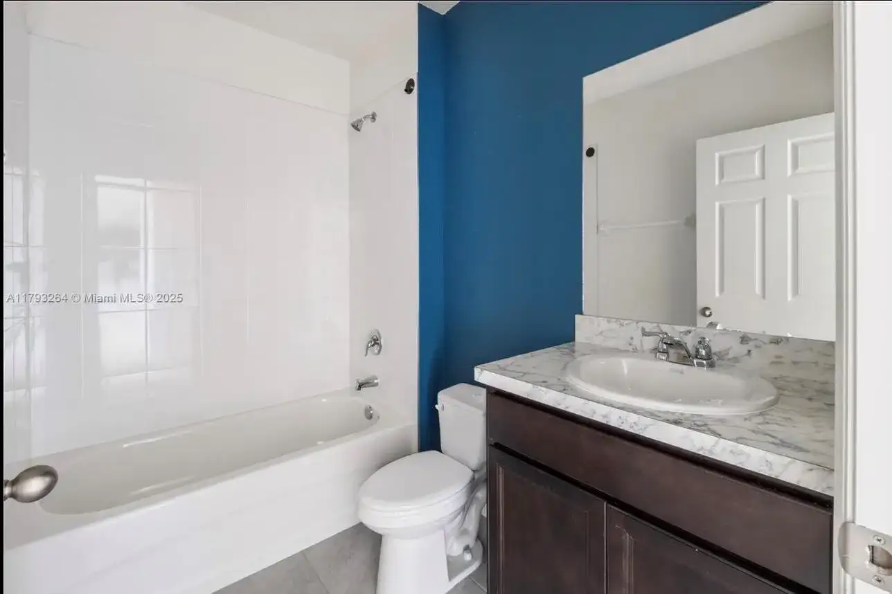 5305 FANTASY Drive, Fort Pierce FL 34947 photo 4