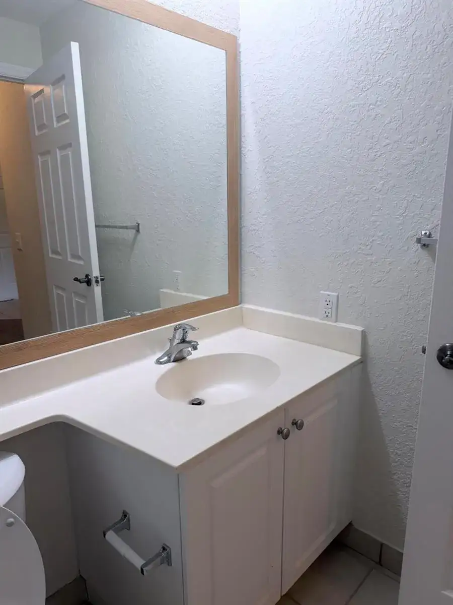2812 GRANDE Parkway # 106, Palm Beach Gardens FL 33410 photo 3