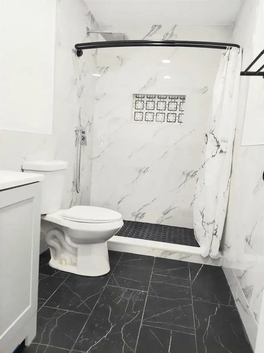 3610 NW 21ST Street # 213, Lauderdale Lakes FL 33311