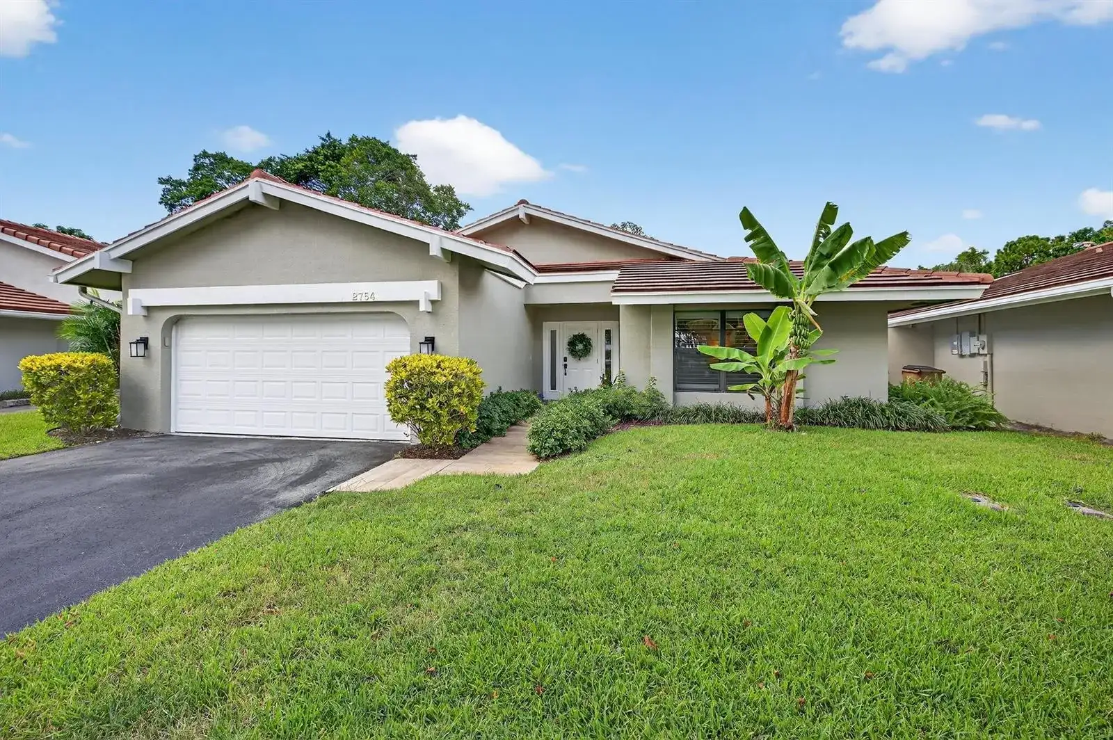 2754 Deer Creek Kelly Brooke Lane, Deerfield Beach FL 33442 photo 3