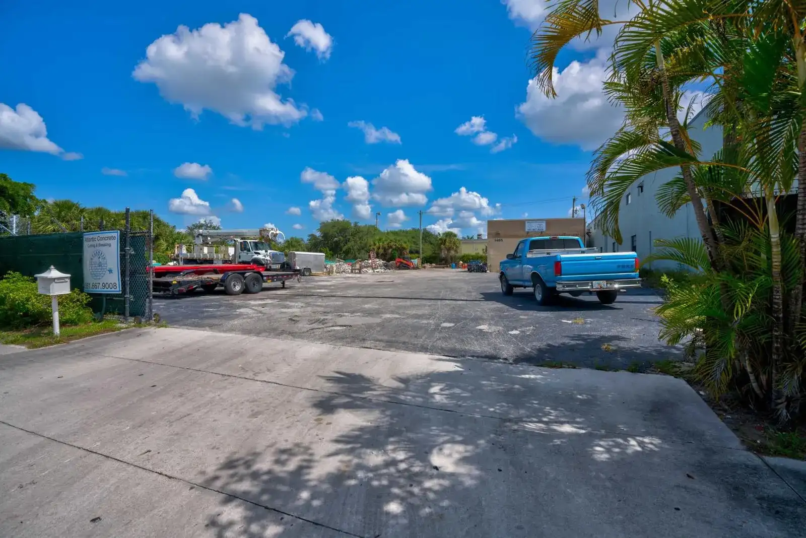 1405 N Killian Drive, Lake Park FL 33403 photo 5
