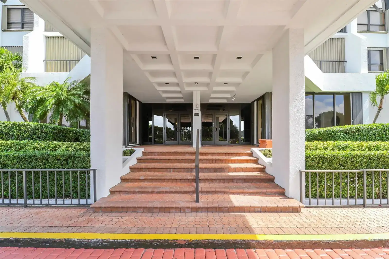 5600 N FLAGLER Drive # 1001, West Palm Beach FL 33407 photo 3