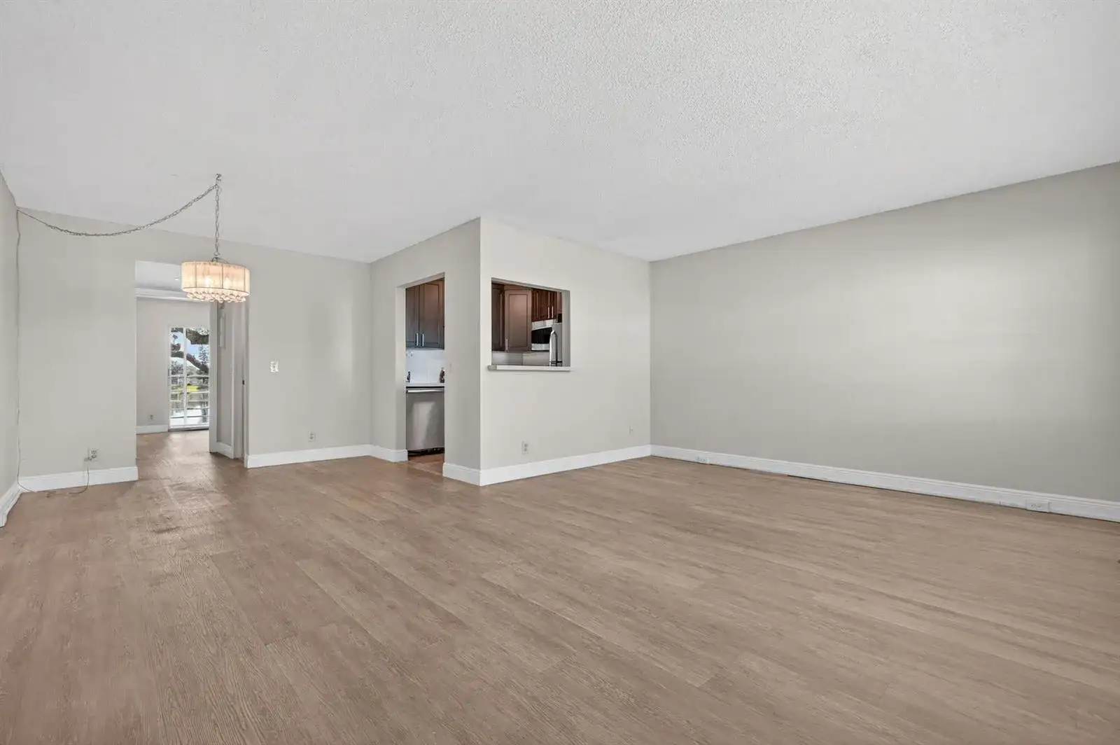 20 Dorset A, Boca Raton FL 33434 photo 2