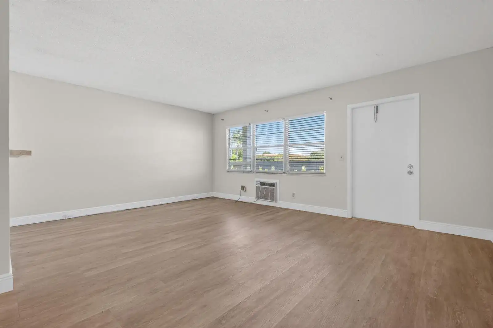 20 Dorset A, Boca Raton FL 33434 photo 4
