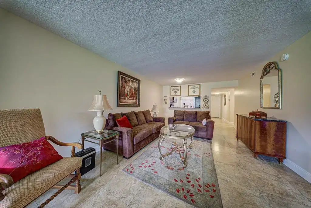 7650 Tahiti Lane # 105, Lake Worth FL 33467 photo 5