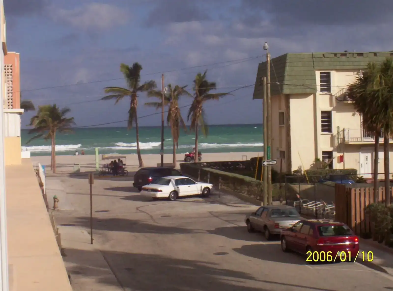 320 S Surf Road # 206, Hollywood FL 33019