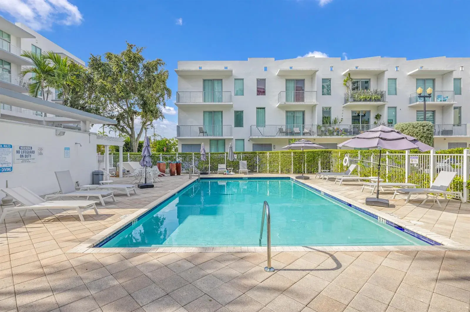 2100 VAN BUREN Street # 206, Hollywood FL 33020