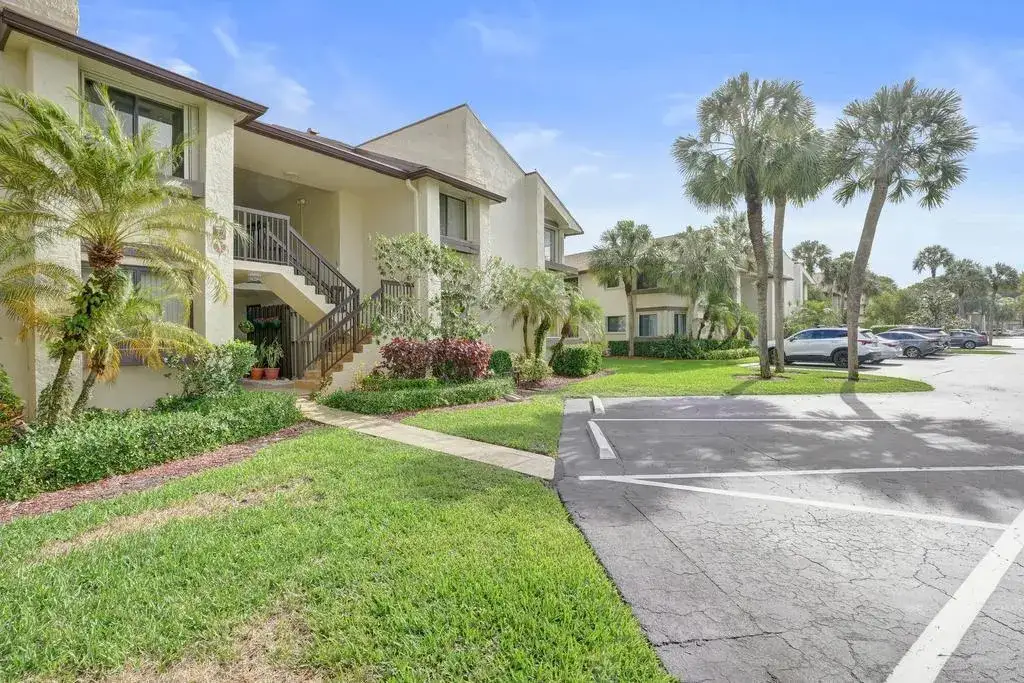9361 SW 23RD Street # 3203, Davie FL 33324