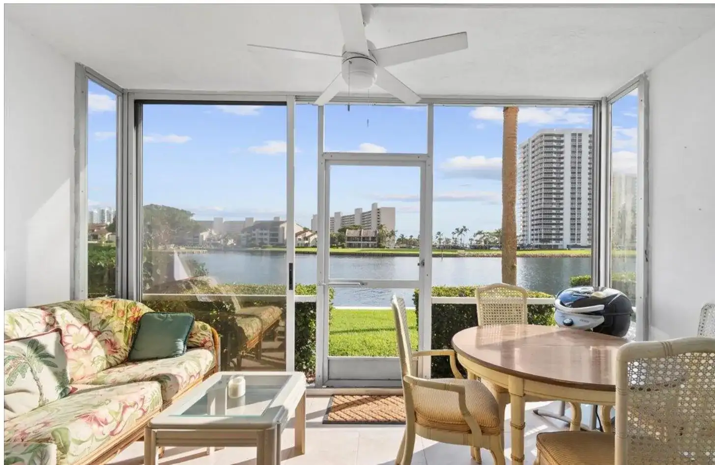 20 YACHT CLUB Drive # 104, North Palm Beach FL 33408
