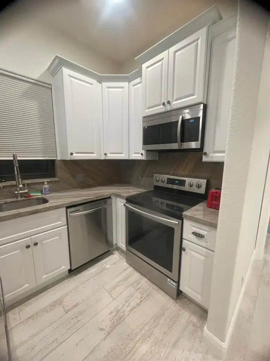 8691 MAN O WAR Road # A, Palm Beach Gardens FL 33418 photo 4