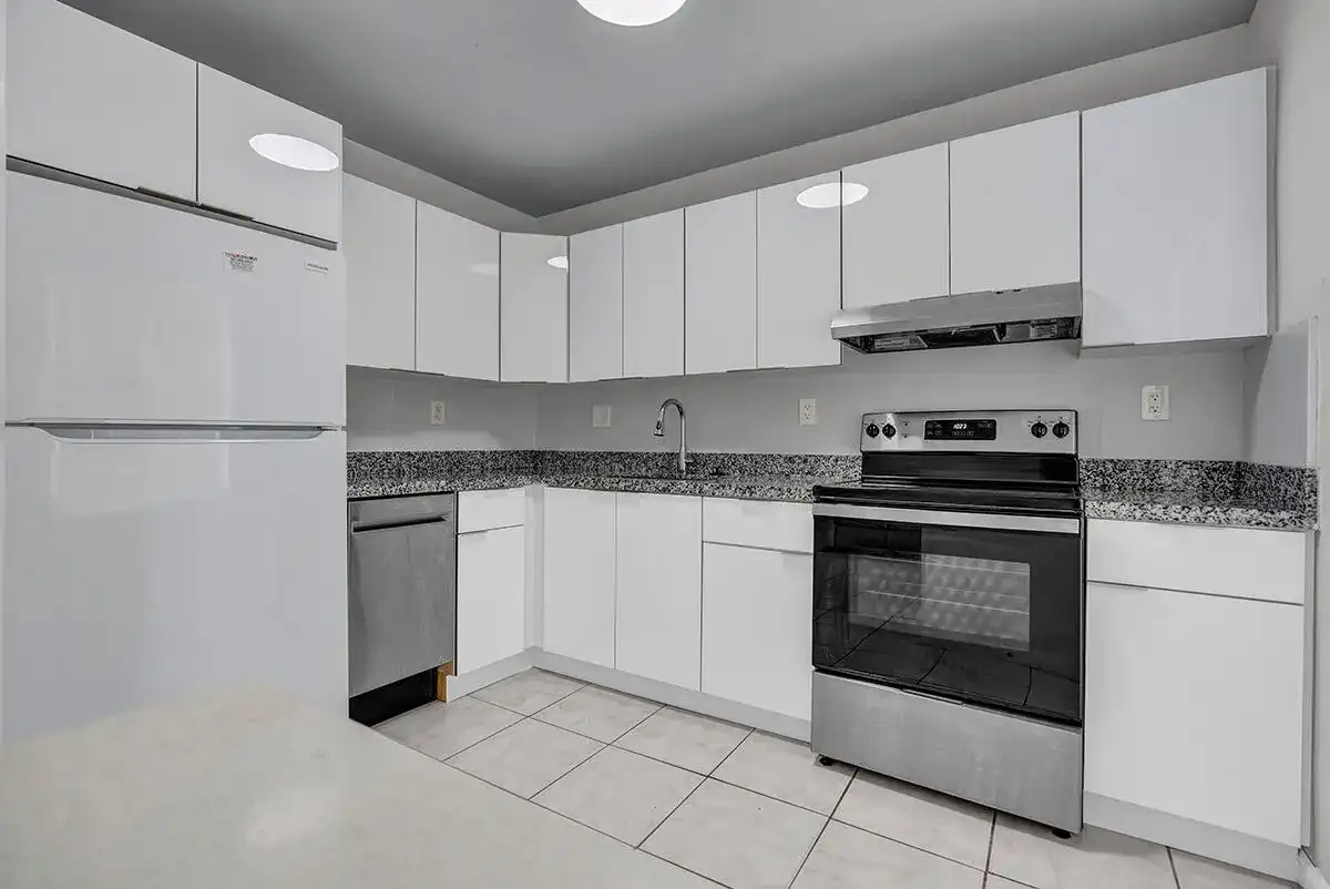 340 NW 19th Street # 308, Boca Raton FL 33432