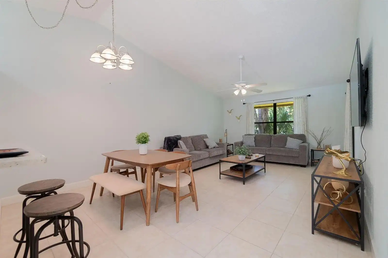 13095 Belhaven Court # 11, Wellington FL 33414