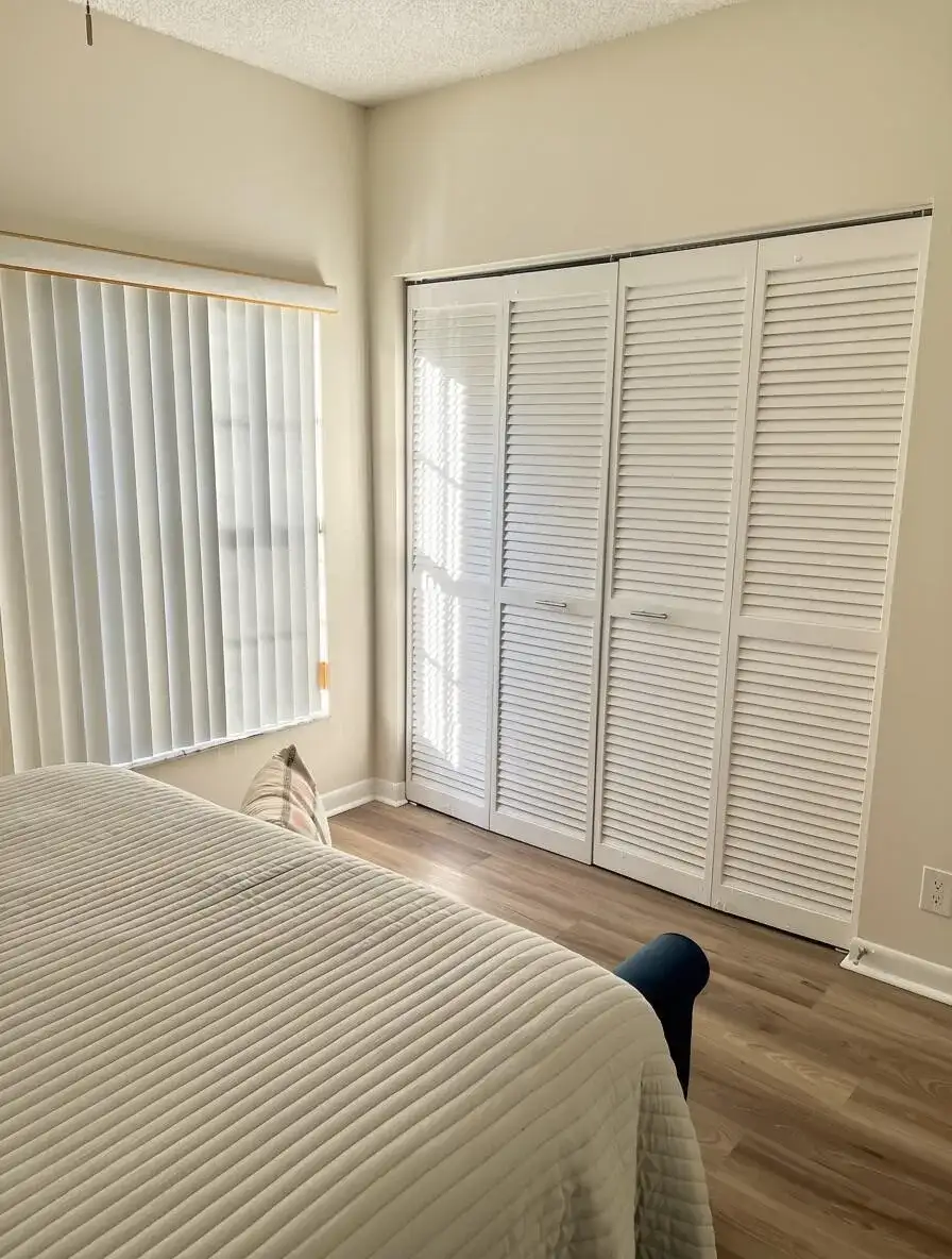 3237 Jog Park Drive, FL 33467 photo 2