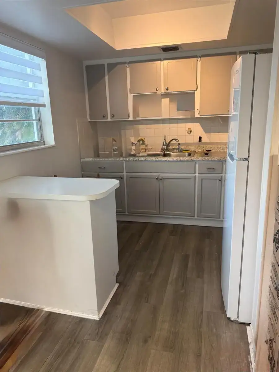 2929 Se Ocean Blvd SE Ocean # 5, Stuart FL 34996 photo 3