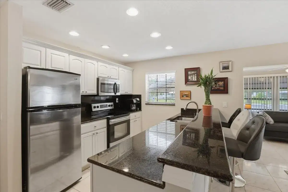 1172 S Drive Circle # B, Delray Beach FL 33445 photo 5