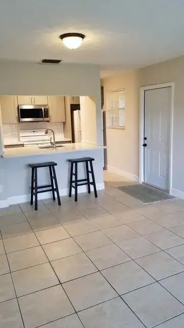 6537 SE FEDERAL HWY 102 Highway SE # 102, Stuart FL 34994