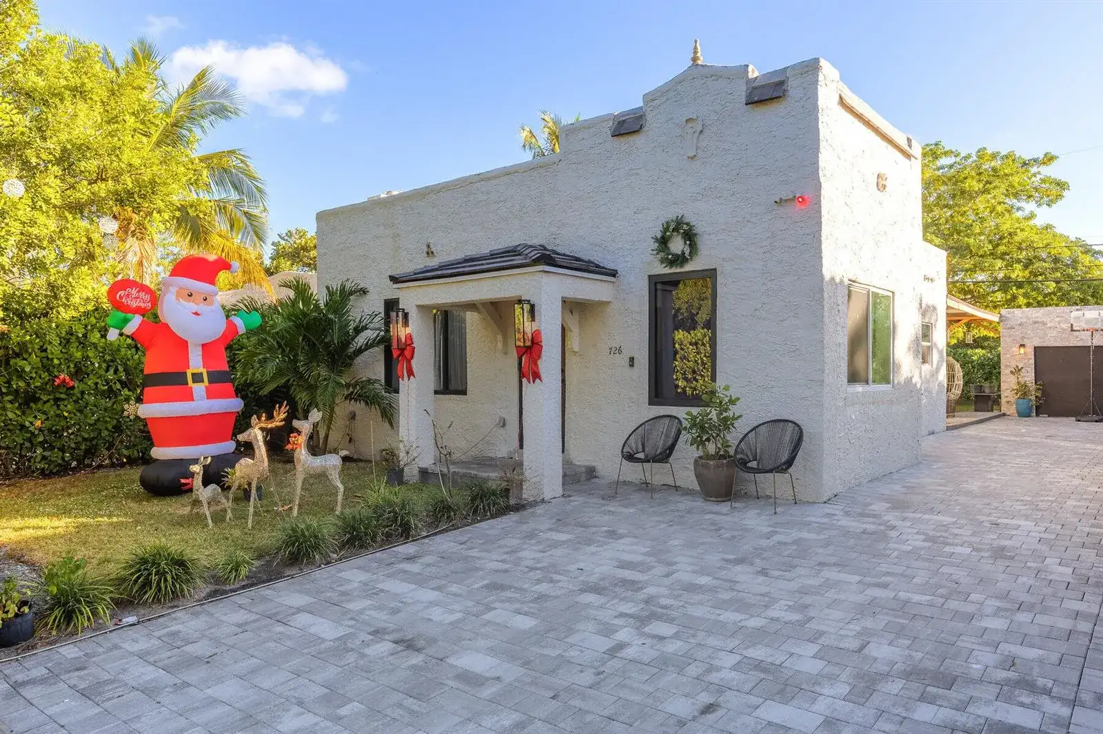726 LYTLE Street, West Palm Beach FL 33405 photo 2