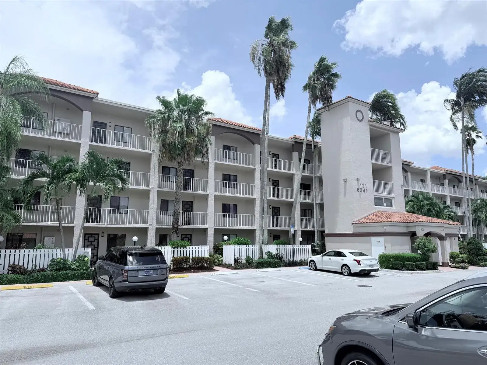 6241 POINTE REGAL Circle # 404, Delray Beach FL 33484