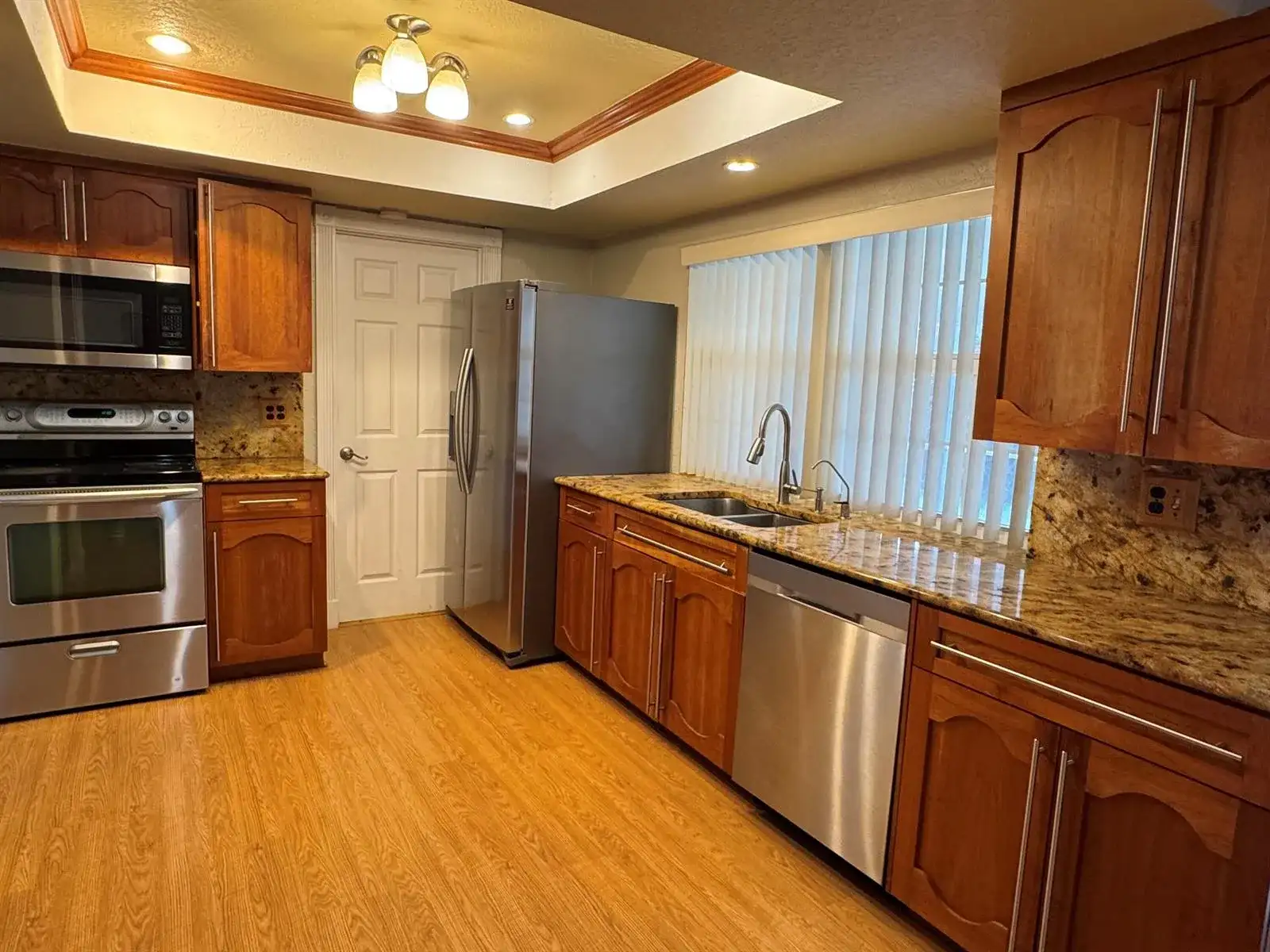 2180 NW 93RD Avenue, Pembroke Pines FL 33024 photo 4