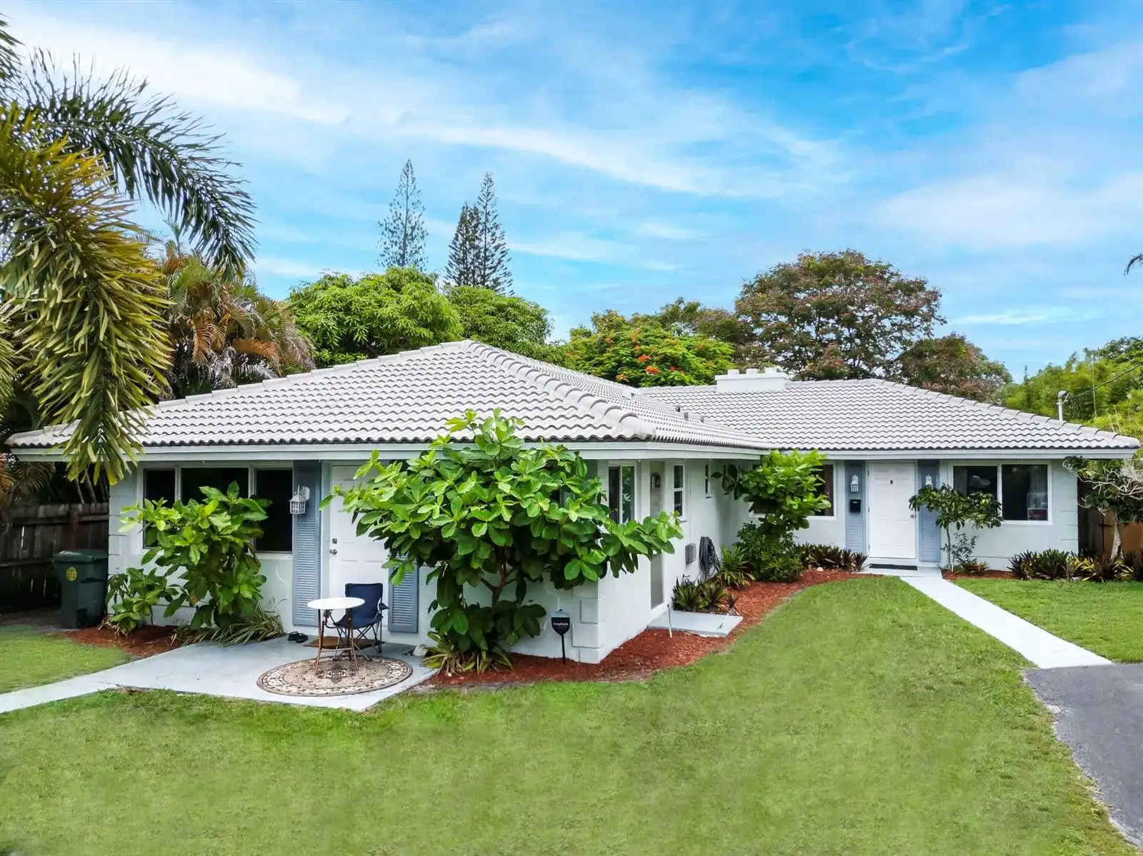 1680 NE 34TH Lane, Oakland Park FL 33334