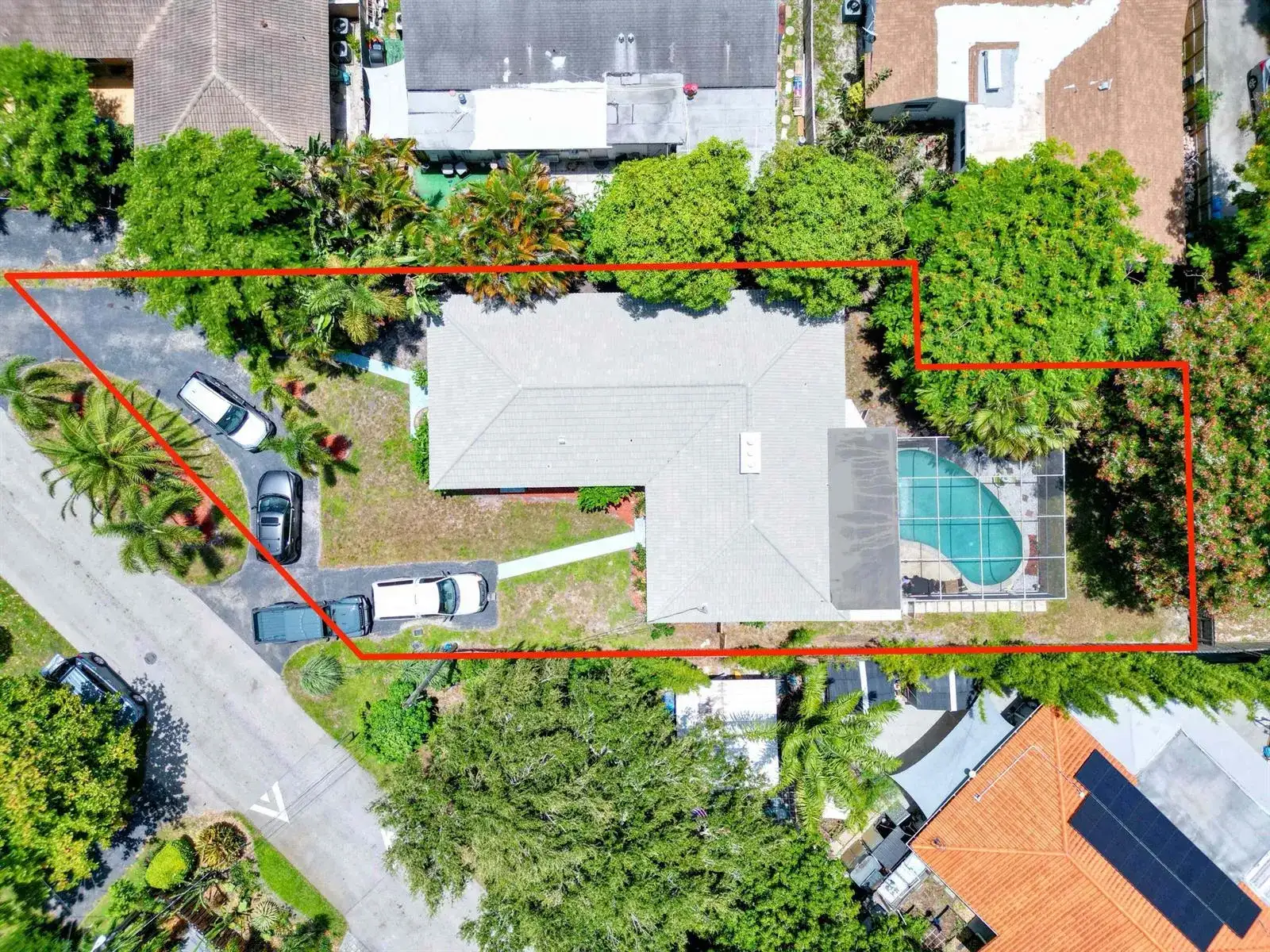 1680 NE 34TH Lane, Oakland Park FL 33334 photo 2