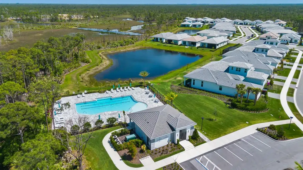 6980 SE HAVEN Lane, Stuart FL 34997 photo 3