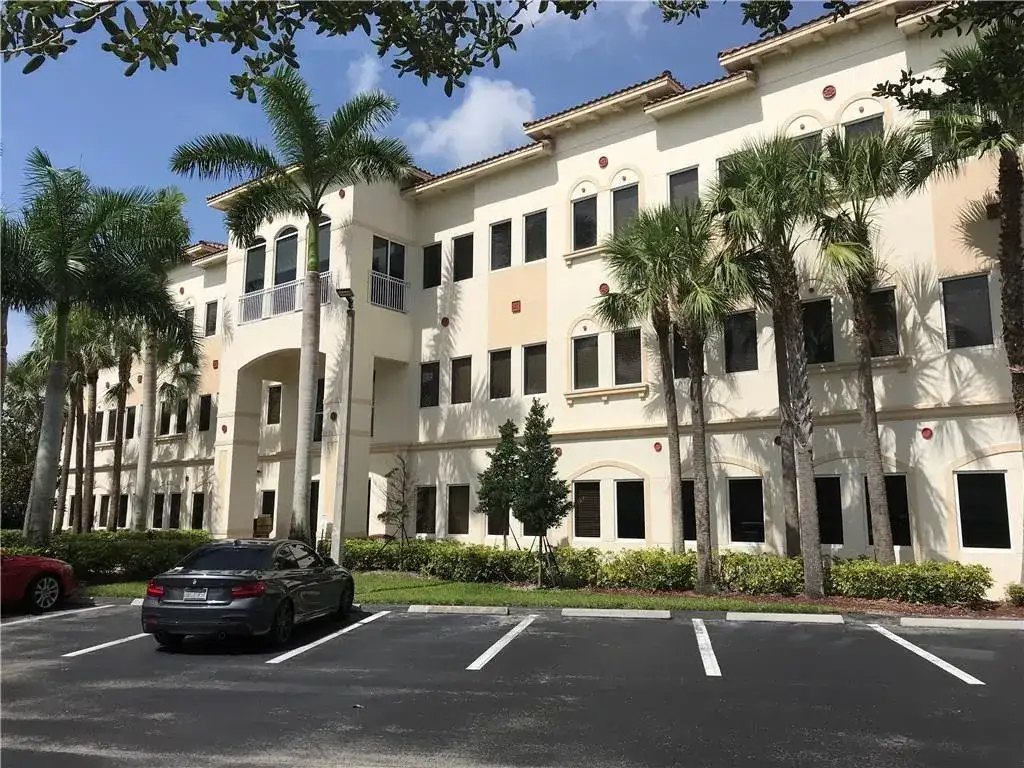 2893 Executive Park Drive # 121, Weston FL 33326 photo 2