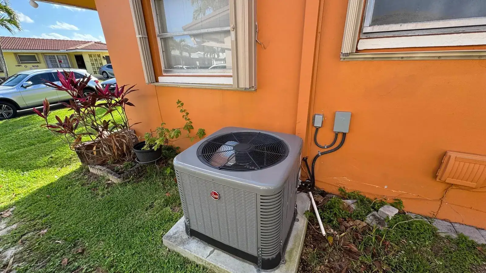 4511 NW 45TH Court, Tamarac FL 33319 photo 3