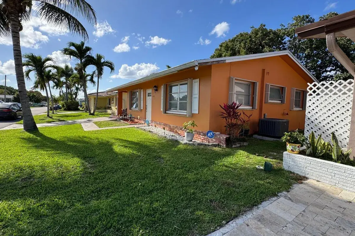 4511 NW 45TH Court, Tamarac FL 33319