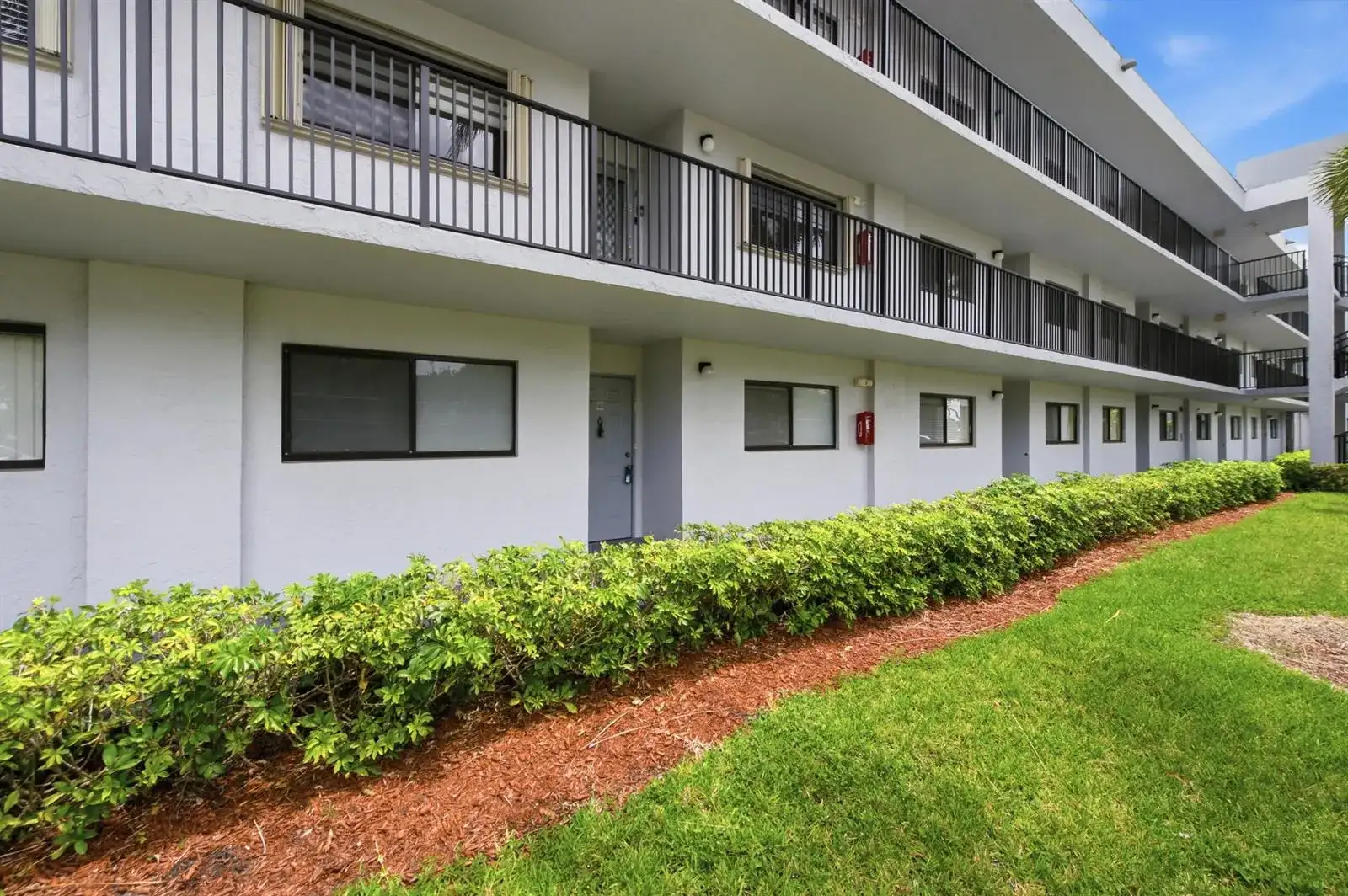 15355 Lakes Of Delray Blvd #103, Delray Beach FL 33484 photo 3