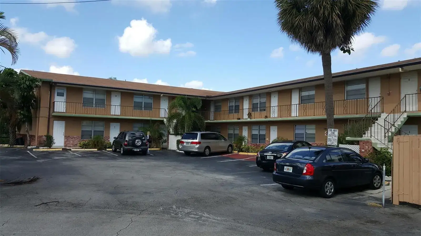 1401 NE 57TH Place # 8, Fort Lauderdale FL 33334