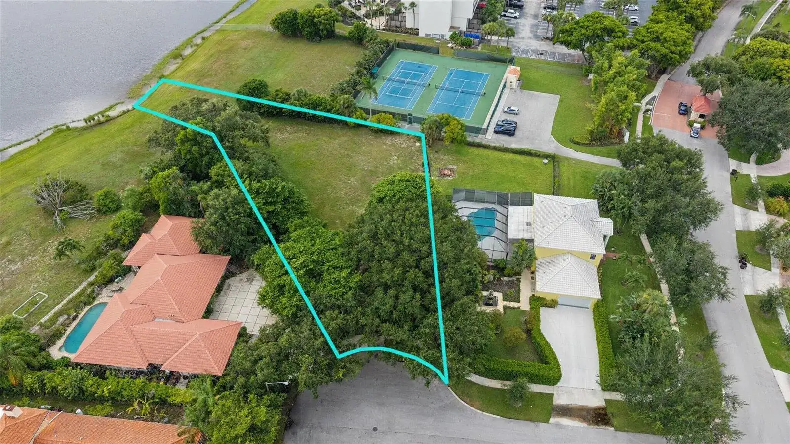 10 Sunningdale Circle, West Palm Beach FL 33401 photo 5