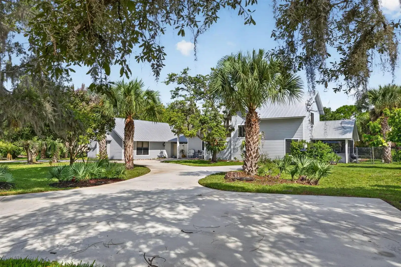 3247 SW BESSEY CREEK Trail, Palm City FL 34990