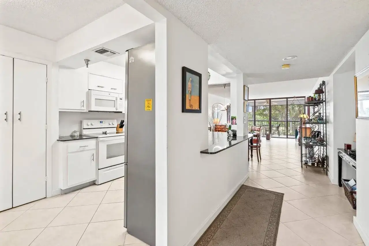 6320 BOCA DEL MAR Drive # 302, Boca Raton FL 33433 photo 4
