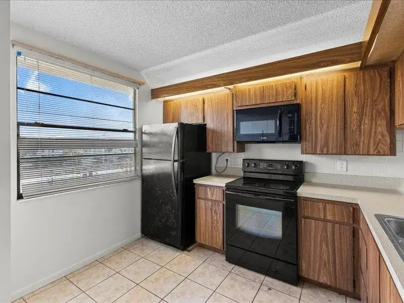 3501 Village Boulevard # 406, West Palm Beach FL 33409 photo 4