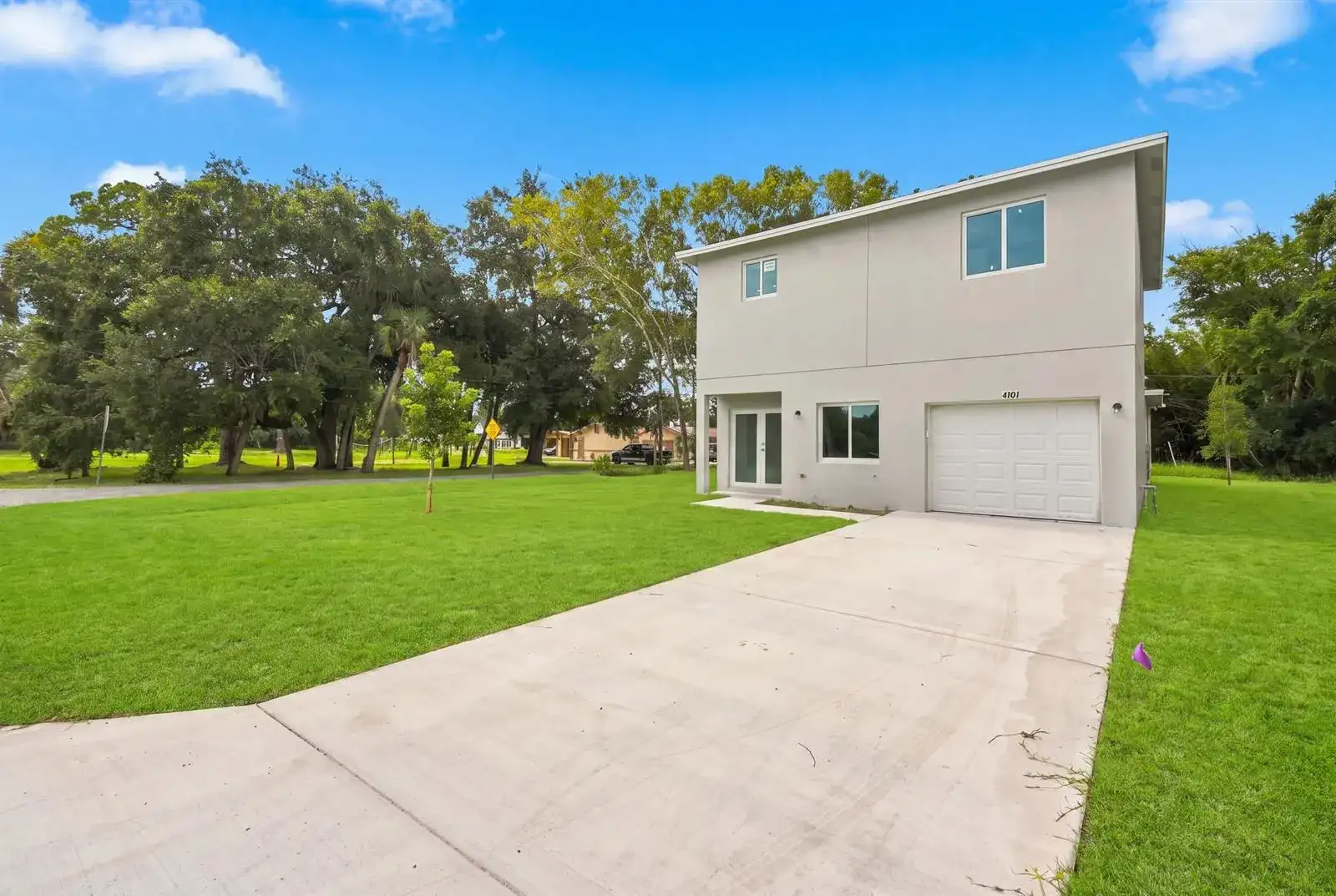 4701 Evergreen Avenue, Fort Pierce FL 34945 photo 2