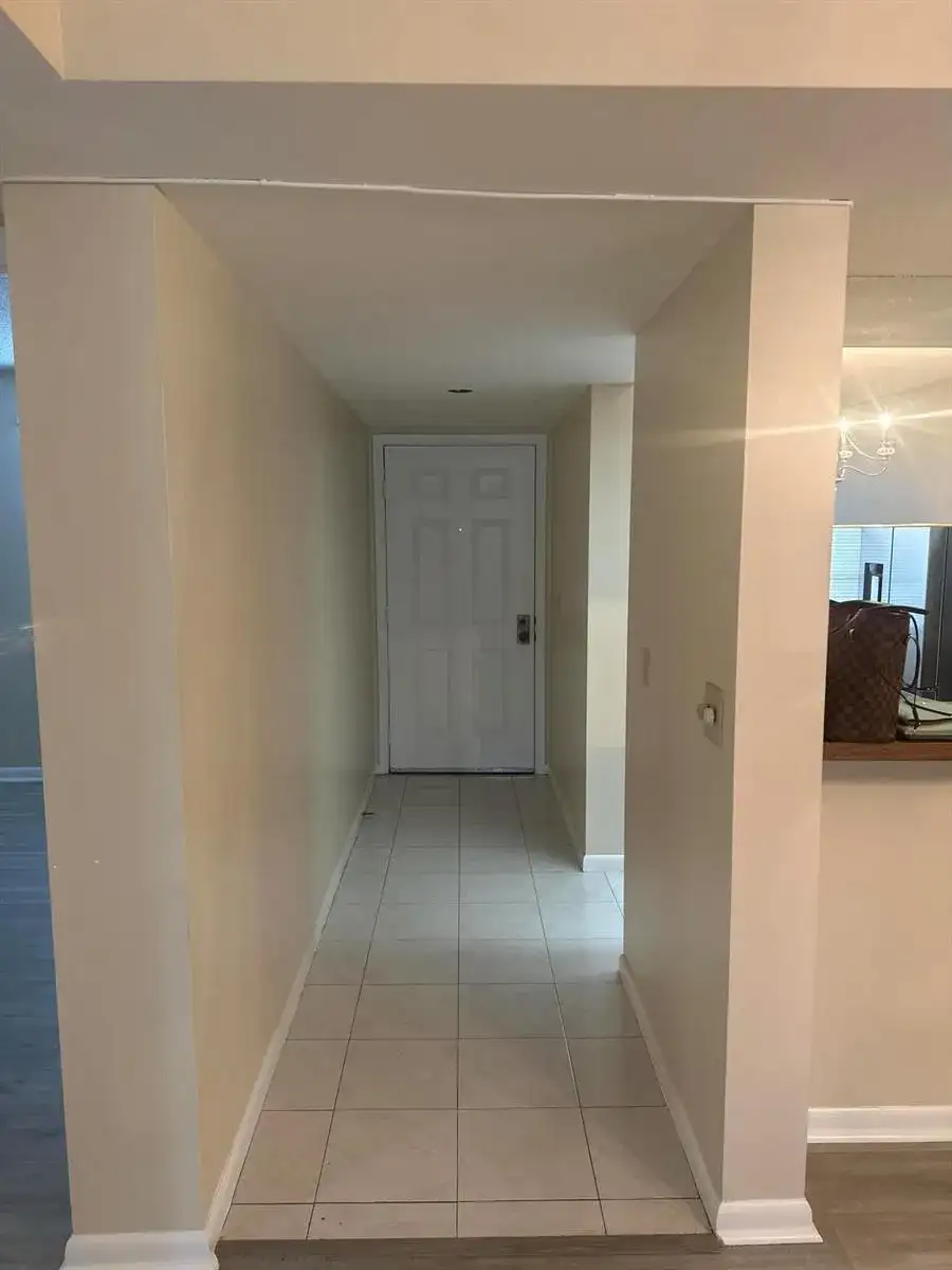 3507 VILLAGE Boulevard # 302, West Palm Beach FL 33409 photo 3